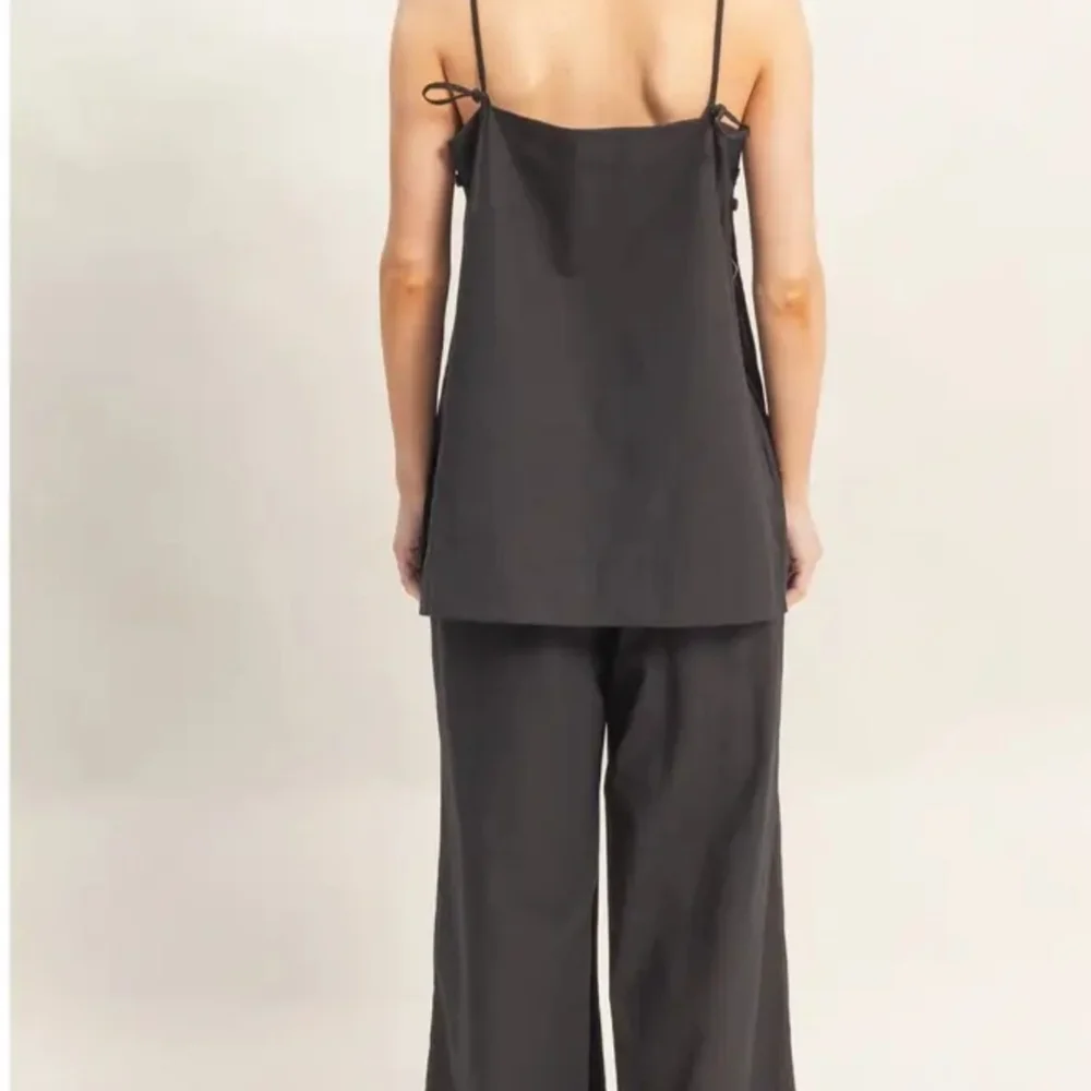 Black Wide-Leg Set - Picture 3 of 9
